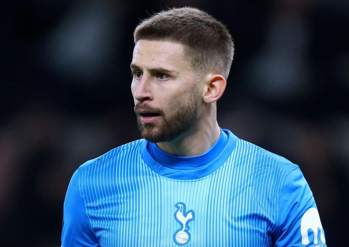 世界杯app下载-英媒:以防维卡里奥离队,热刺在秘密关注顶级门将